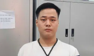 Vờ mua trái cây, kề dao cướp tiền người bán